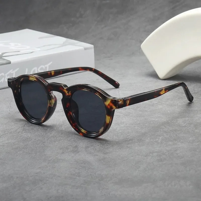 Men'S Fashion Round Glasses - 高品質ラウンドサングラス女性男性パンクシェードレトロトレンドサングラスクリアレンズフレーム UV400 女性眼鏡