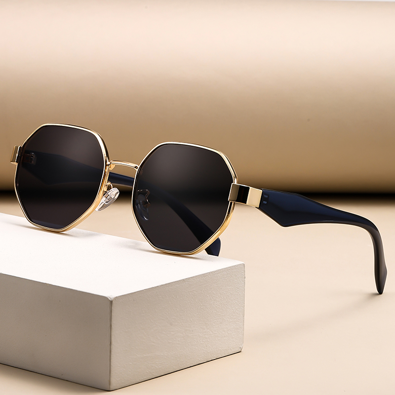レトロラウンドフレームラージフレームサングラス新しい女性サン - Men'S Fashion Round Glasses のレビューと価格