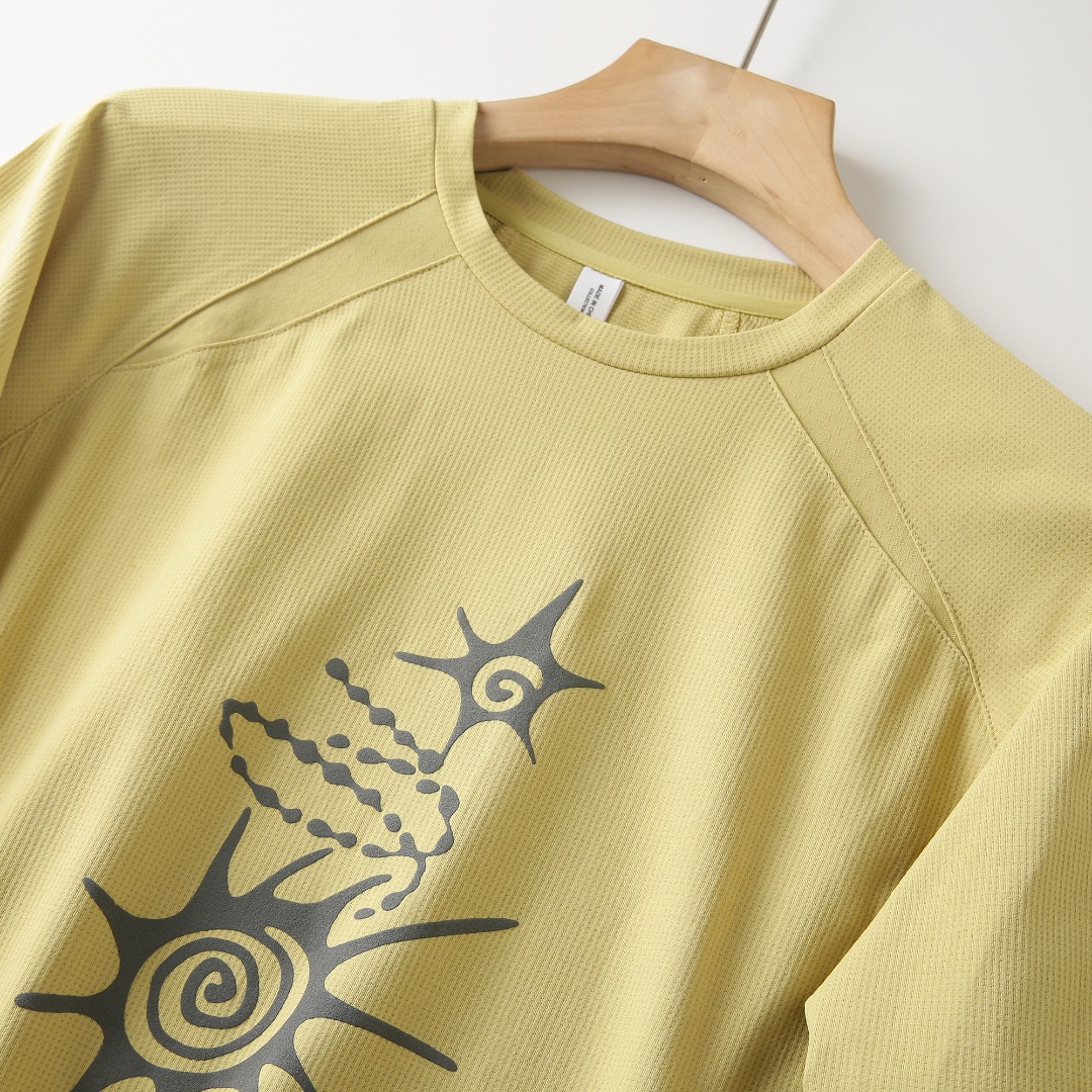 ユニセックス ハイストレッチ 通気性のある長袖 T シャツ  - Men'S Fashion For Summer 2026 のレビューと価格