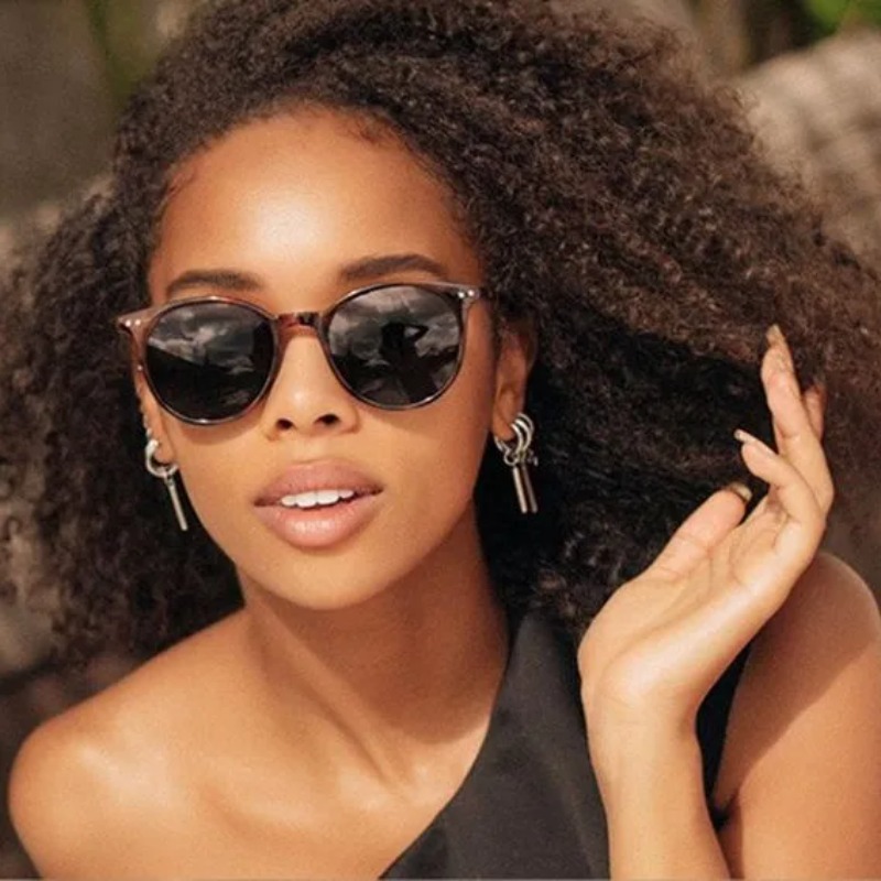 ヴィンテージファッションラウンドサングラス女性男性ブランドデ - Men'S Fashion Round Glasses のレビューと価格