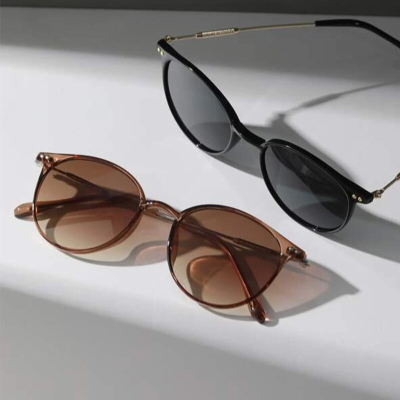 2 個女性男性小さなラウンドサングラス高級ブランドデザイナー - Men'S Fashion Round Glasses のレビューと価格